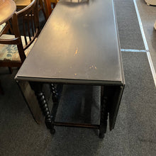 Load image into Gallery viewer, Vintage Drop Leaf Table