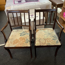 Load image into Gallery viewer, Drop Leaf Table &amp; Chairs