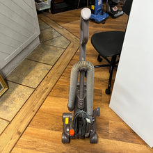 Load image into Gallery viewer, Goodmans Upright Vacuum Cleaner