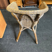 Load image into Gallery viewer, Wicker Chair